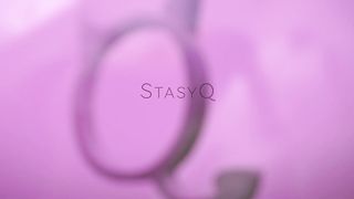 Blond babe demonstrates her naked assets