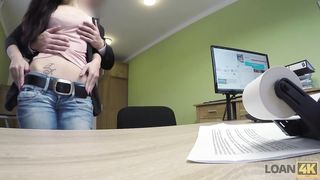 POINT OF VIEW cunt boning with a teenage dark-haired