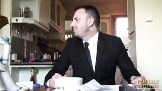 Hefty backside blond, Jaiden West got slapped until she began pleading for an strenuous ejaculation