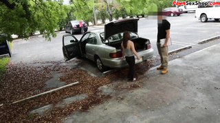 Petite pawnshop spex babe fucked before facial