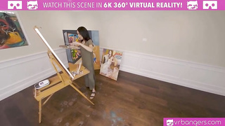 Wild artist needs a great pound before completing her painting, because it always gives her ideas