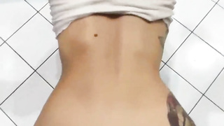 Hottie Passion Bangs Vigorously With Paramour In The Douche - Fledgling Flick