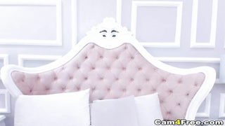 Horny Babe Dildos Her Pussy