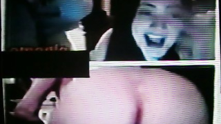 2 young ladies love my strip show (+ sound )