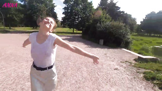 it's a sensation to walk in the park sans underpants