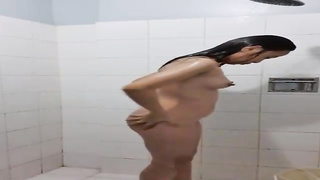 Scarcely 18 Filipina, Mia Mendoza is having a bathroom in front of the camera, just for joy