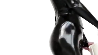 spandex damsel dancing