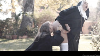 Lena Paul and Cassidy Banks are slurping each other up, in the middle of the day