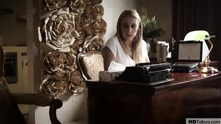 Nikky Thorne is a smoking steaming gal who is always in the mood for casual hook-up