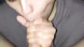 Fledgling Latina gives ecstatic oral