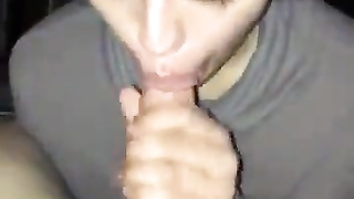 Fledgling Latina gives ecstatic oral