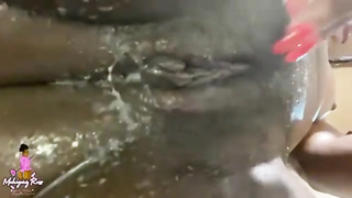 Paying the food delivery boy in twat until he internal cumshot me