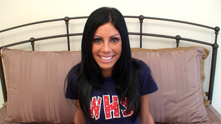 Super hot teen with a fit body gives an amazing blowjob