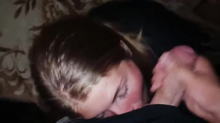 Жёстко отсасывает и получает на лицо  Pornography Vids - Tube8