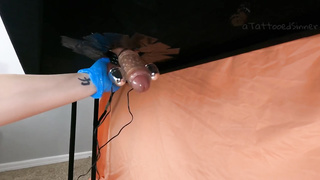 FAPPING TABLE - BALL OPENING UP MASCULINE STROKING MACHINE