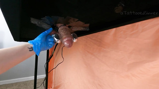 FAPPING TABLE - BALL OPENING UP MASCULINE STROKING MACHINE