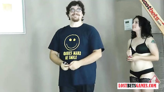 Uber-Cute black-haired in glamour, black undergarments is providing oral jobs to homies, just for the joy of it