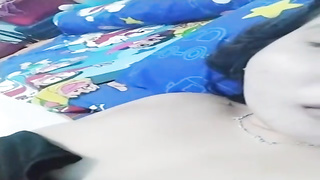 Chinese black-haired is attempting to film a homemade porno movie, because she wants to become a superstar