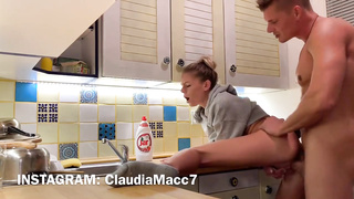 shagging in the kitchen and internal cumshot