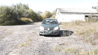 After a stranger helped her fix the truck, bitchy lady let him ravage her from the back