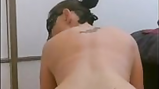 Lush COUGAR with not so XXL hooters is bare and prepped to begin handballing her donk