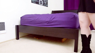 Lush, Vulcan dark haired with thick fun bags is in the mood to inhale man rod and get boned