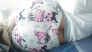 I Let My Son Sleep With Me, He Takes The Chance To - Dee Dee