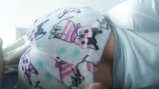 I Let My Son Sleep With Me, He Takes The Chance To - Dee Dee