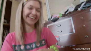 Steamy Teenager Yuki Pulverizes Her Bum With Fake Penis