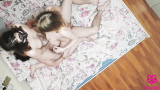 Polyamory vid #81 Super-Hot teenie threeway