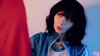 Trampy woman is frolicking DRIZZLE game with her warden - CUT version