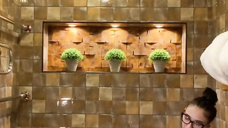 Warm  washes and plays with faux-cock in the bathroom. Backstage - MaryVincXXX