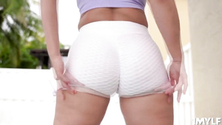 Buxom towheaded mylf Mellanie will flash us her exercise routine to keep her bootie cock-squeezing and right (Mellanie Monroe, Peter Green)