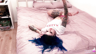 Step-Brother-In-Law Facefuck Meaty Bone Insane Tattoed Sister In Law and Jizz on Face POINT OF VIEW