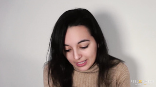 Brit teenager Summer Fox in ASMR SFW vid about interactive adult relaxation