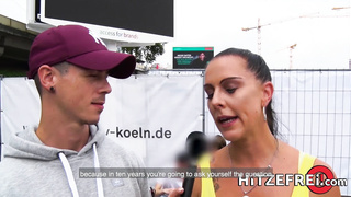 HITZEFREI Gamer dame Anny Aurora plumbing a stranger