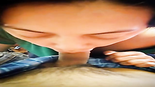 Plump damsel is impatiently deepthroating her paramour's fuckpole and hoping to perceive it inwards her moist muff