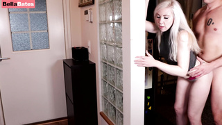 Pizza Delivery Stud Shoots A Load In Wifey's Fuckbox - Hotwife Spouse Witnesses When Wifey Pays For Pizza