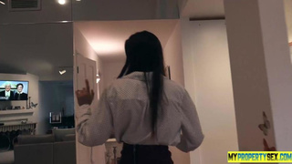 Catalina Ossa Offers Her Twat To Make A Deal.mp4