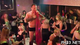 Dark-Haired holes screwing rigid