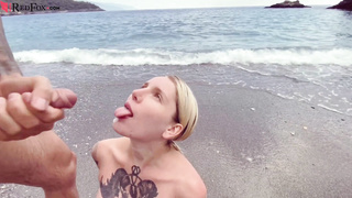 Light-Haired Deep Blowing and had Cowgirl Fuck-A-Thon on the Beach - Popshot
