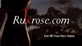 Saudi Arabian tramp getting her donk poked