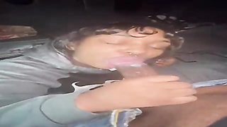 Dinky luving Ebony lady is getting down on all fours in front of her paramour while providing him an unbelievable dt