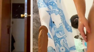 Nice phat ass white girl soaps up and rinses, concluding with a inhaling and railing of the big black cock fucktoy