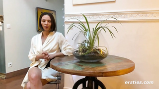 Eve Plays With a Fake Penis in the Bathtub