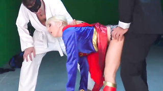 Superheroine got caught by guys who just want to have some joy with her enormous funbags