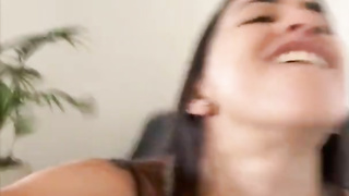 Se Corre en mi Cara! Me Encanta - Sexo Riesgo Fledgling