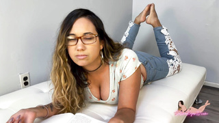 Mean Female From College Makes Idiot Spunk - SelenaRyan