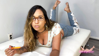 Mean Female From College Makes Idiot Spunk - SelenaRyan