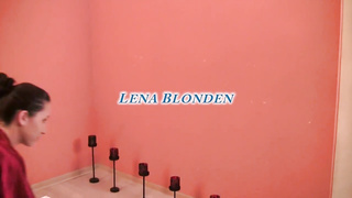 Steaming massagist and cherry female rubdown